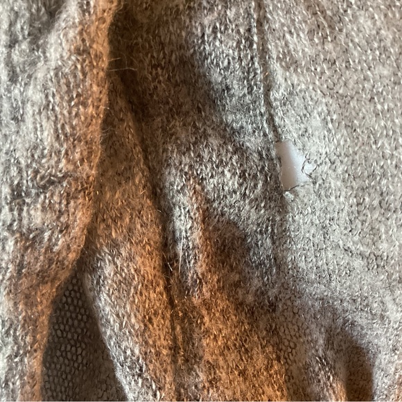 Anna Sui Grey Half Sleeves Button-up Hodded Poncho Cardigan - Picture 9 of 10